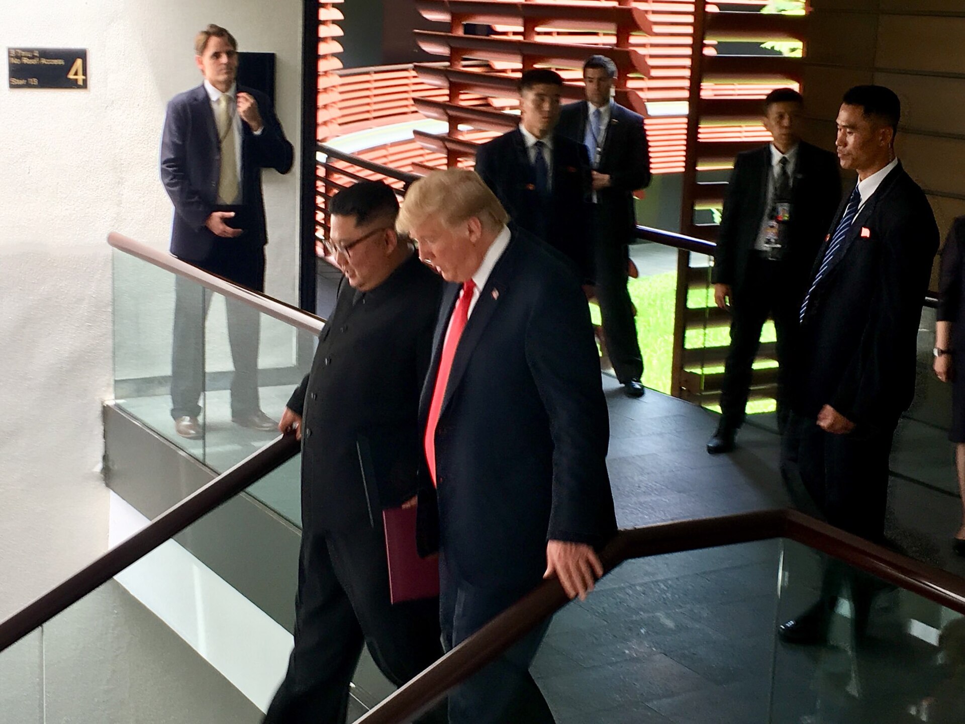Indonesian Researcher Explains Why Washington Agreed to the 2018 Trump-Kim Summit in Singapore